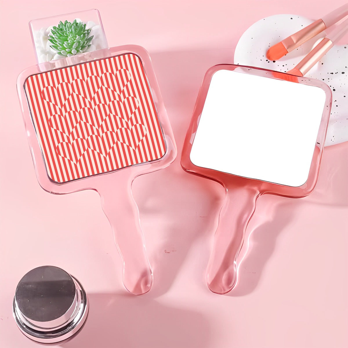 Classic Line Pattern Handheld Mirror